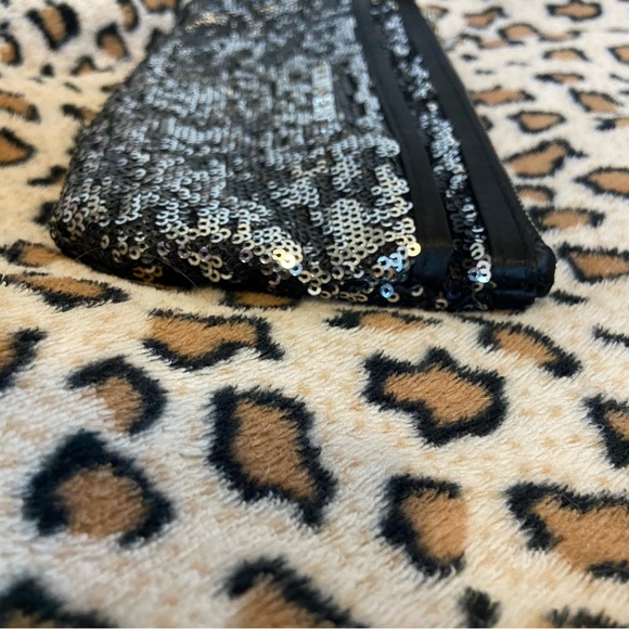 Victoria's Secret Black and Silver Sequin Cosmetic Bag - Picture 4 of 14